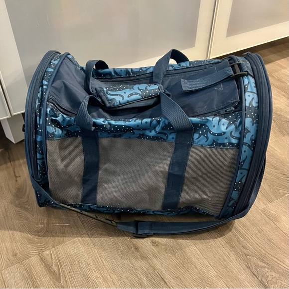 Blue cat carrier - Picture 4 of 10